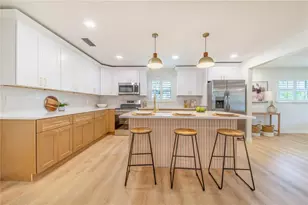 1628 Lakewood Dr S, Lakeland, FL 33813 - Photo 12