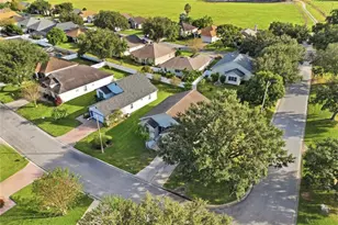 3201 Oak Tree Ln, Winter Haven, FL 33884 - Photo 6