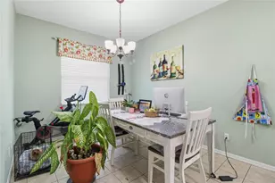 3201 Oak Tree Ln, Winter Haven, FL 33884 - Photo 10