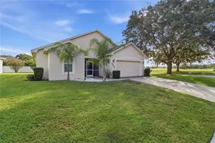 3201 Oak Tree Ln, Winter Haven, FL 33884 - Photo 4