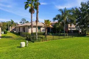 733 Meandering Way, Polk City, FL 33868 - Photo 4