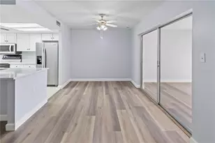 1121 Bowsprit Ln, Holiday, FL 34691 - Photo 10