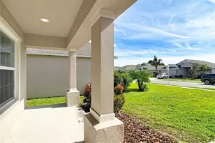 8107 Campbell Crossing Circle, Lakeland, FL 33810 - Photo 2