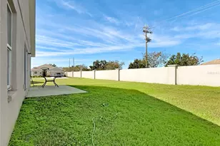 8107 Campbell Crossing Circle, Lakeland, FL 33810 - Photo 34