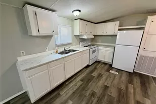 4447 Tammy Lee Ln, Lakeland, FL 33813 - Photo 14