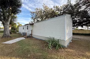 4447 Tammy Lee Ln, Lakeland, FL 33813 - Photo 8