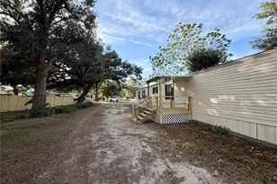 4447 Tammy Lee Ln, Lakeland, FL 33813 - Photo 6