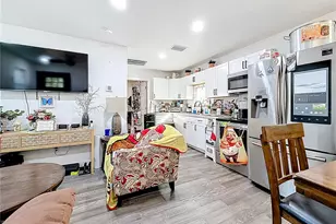 902 W Baker St, Plant City, FL 33563 - Photo 70