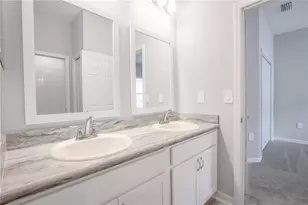 2646 Scenic Park Loop, Wimauma, FL 33598 - Photo 8