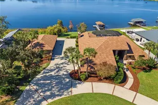 157 Lake Roy Dr, Winter Haven, FL 33884 - Photo 1