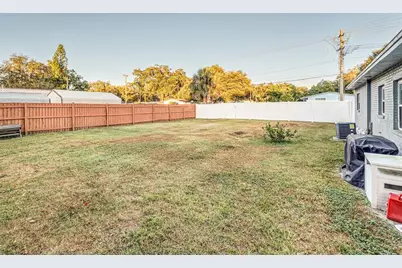 1526 E Edgewood Drive, Lakeland, FL 33803 - Photo 18