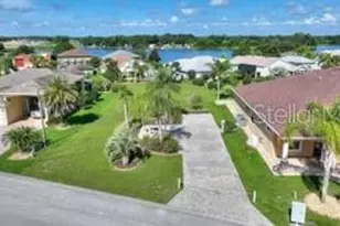 650 Gordon Rd, Polk City, FL 33868 - Photo 1