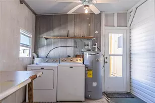 1612 Spring Dr, Lakeland, FL 33801 - Photo 32