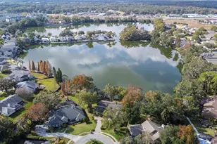 521 Century Oak Ct, Lakeland, FL 33813 - Photo 8