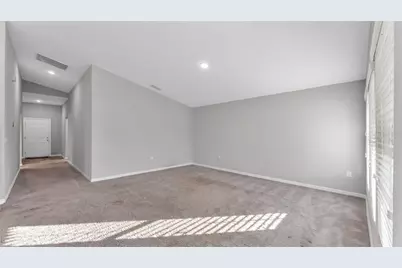 5440 Siltstone Street, Lakeland, FL 33811 - Photo 10