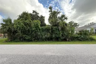 38 Pineapple Dr, Palm Coast, FL 32164 - Photo 1