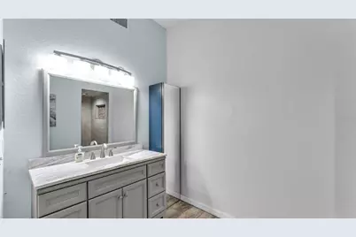 7929 Ashley Pointe Drive, Lakeland, FL 33810 - Photo 18