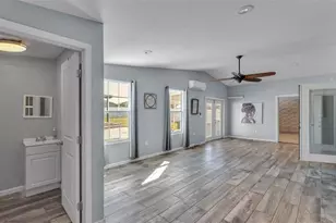 7929 Ashley Pointe Dr, Lakeland, FL 33810 - Photo 22