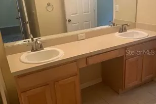 2061 Winterset Dr, Lakeland, FL 33813 - Photo 12