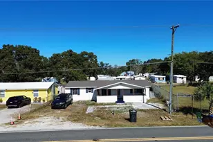 311 E Bridgers Ave, Auburndale, FL 33823 - Photo 2