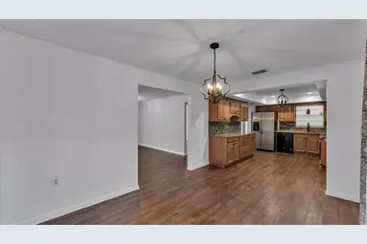 553 Villa Vista Boulevard, Lakeland, FL 33813 - Photo 6