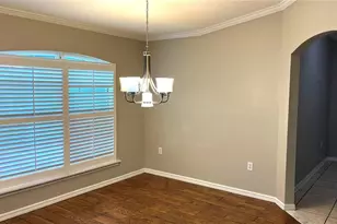 326 Fox Lake Dr, Lakeland, FL 33809 - Photo 4