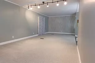 3902 Friendship Blvd, Lakeland, FL 33815 - Photo 2