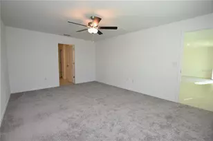 1940 Red Loop, Lakeland, FL 33801 - Photo 12