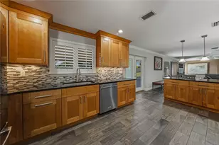 1003 Sugartree Dr S, Lakeland, FL 33813 - Photo 32