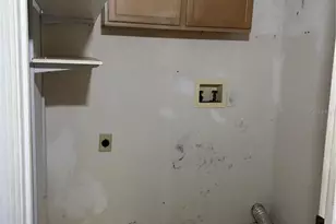 396 Riggs Cir, Davenport, FL 33897 - Photo 8