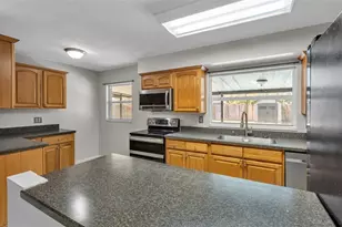 6014 Doe Cir W, Lakeland, FL 33809 - Photo 8