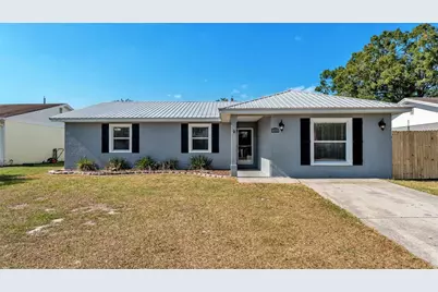 6014 Doe Circle W, Lakeland, FL 33809 - Photo 1