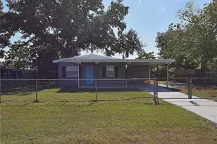 118 Flamingo Dr, Auburndale, FL 33823 - Photo 1