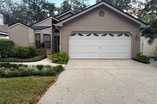 1406 Walden Oaks Pl, Plant City, FL 33563 - Photo 1