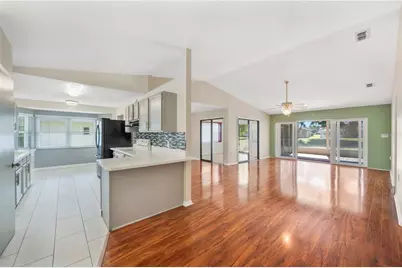 550 Eagle Run, Lakeland, FL 33809 - Photo 6