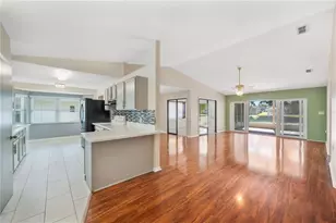 550 Eagle Run, Lakeland, FL 33809 - Photo 6