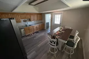 208 Center St, Auburndale, FL 33823 - Photo 6