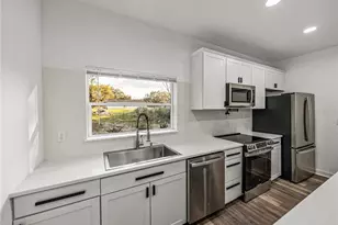 717 W 13th St, Lakeland, FL 33805 - Photo 12