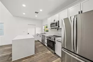 717 W 13th St, Lakeland, FL 33805 - Photo 16