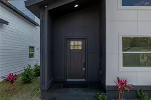 717 W 13th St, Lakeland, FL 33805 - Photo 4