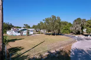 609 Hickory Ln, Lakeland, FL 33801 - Photo 48