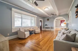 107 Lake Howard Dr NW, Winter Haven, FL 33880 - Photo 2