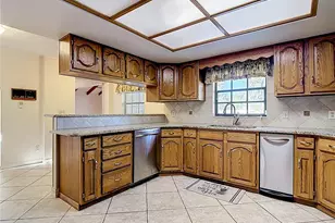 2780 E Sam Allen Rd, Plant City, FL 33565 - Photo 18