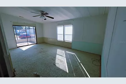 437 Skyline Drive E, Lakeland, FL 33801 - Photo 12