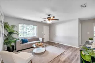 8100 5th St N, Saint Petersburg, FL 33702 - Photo 6