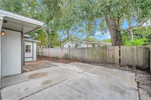 8100 5th St N, Saint Petersburg, FL 33702 - Photo 46