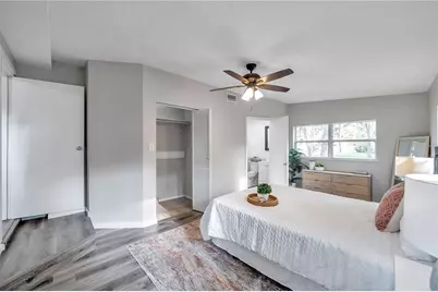 8100 5th Street N, Saint Petersburg, FL 33702 - Photo 26