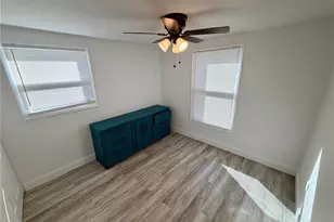 1404 Crescent Pl, Lakeland, FL 33801 - Photo 12