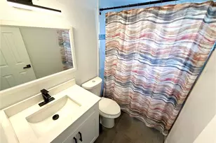 1404 Crescent Pl, Lakeland, FL 33801 - Photo 36