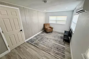 1404 Crescent Pl, Lakeland, FL 33801 - Photo 34